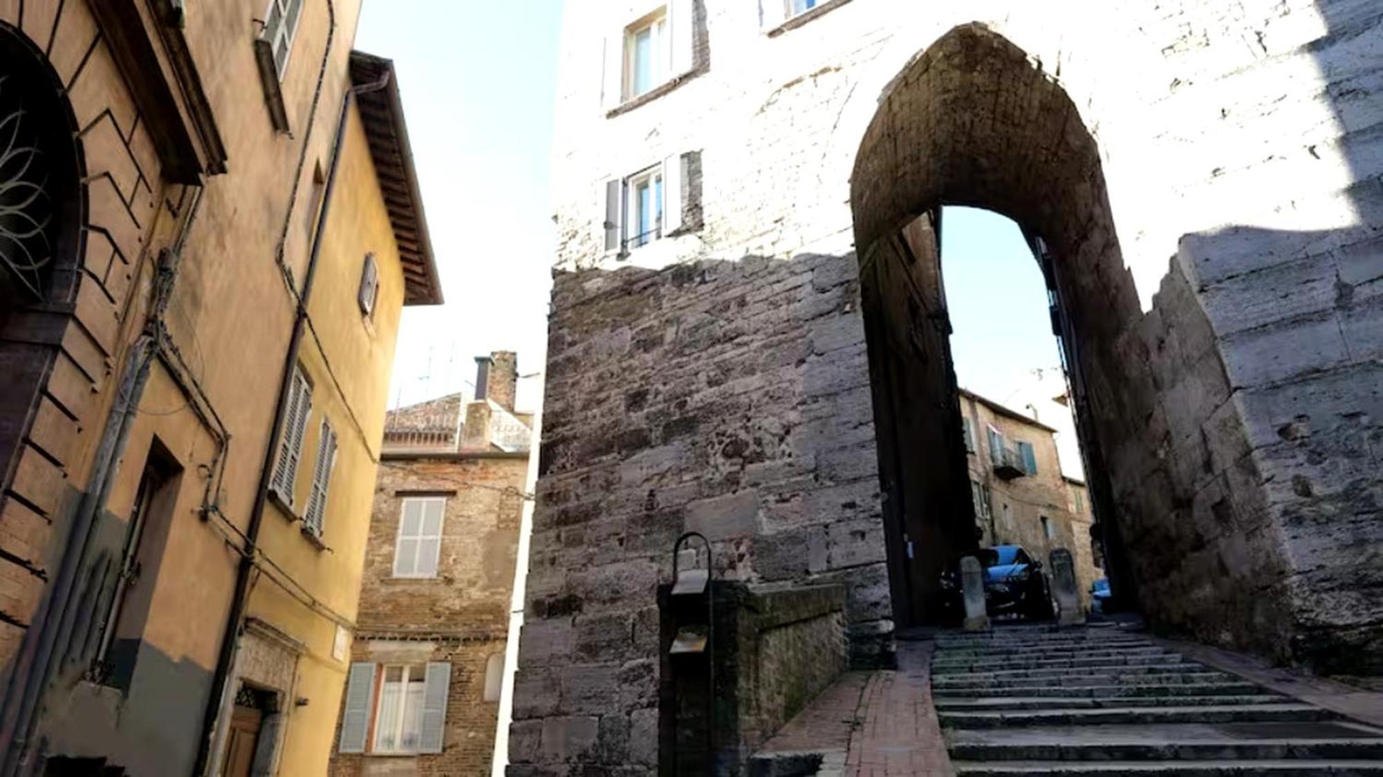 City Center “ Arco Dei Gigli “ Perugia Exterior photo